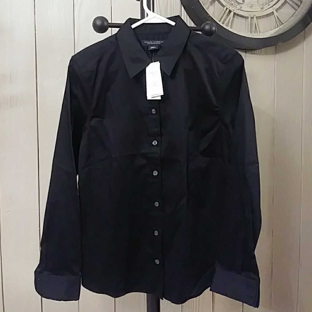 Sold!Banana Republic Black Non Iron Fitted 10p
